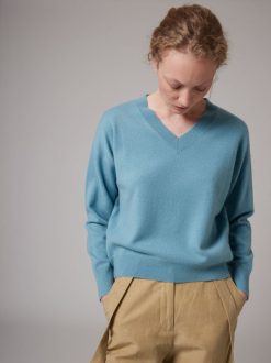 Rue Blanche Tricots | Pull Solux V 24P Turquoise